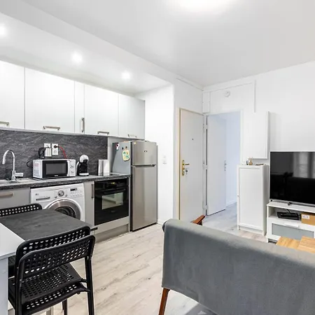 Daire Guestready - Comfortable Place In Montrouge